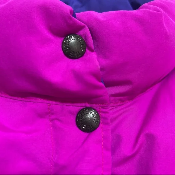 The North Face Down Puffer Vest Pink Purple womens Size Large Snap Button - Picture 2 of 6